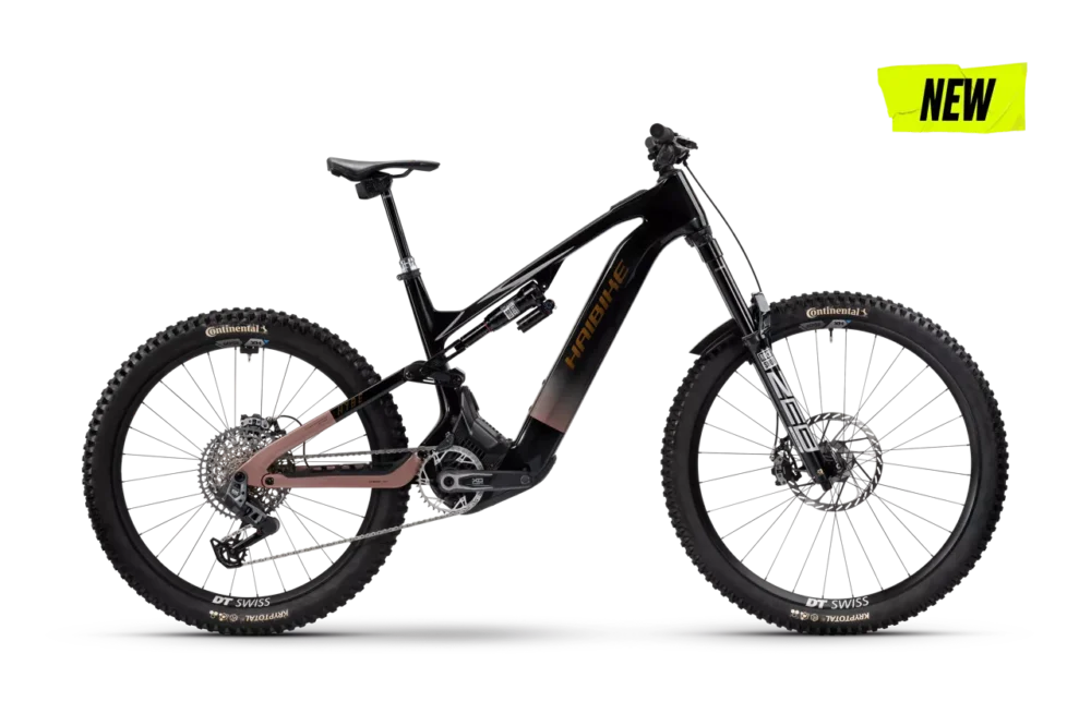 HYBE CF 11 HMTT1